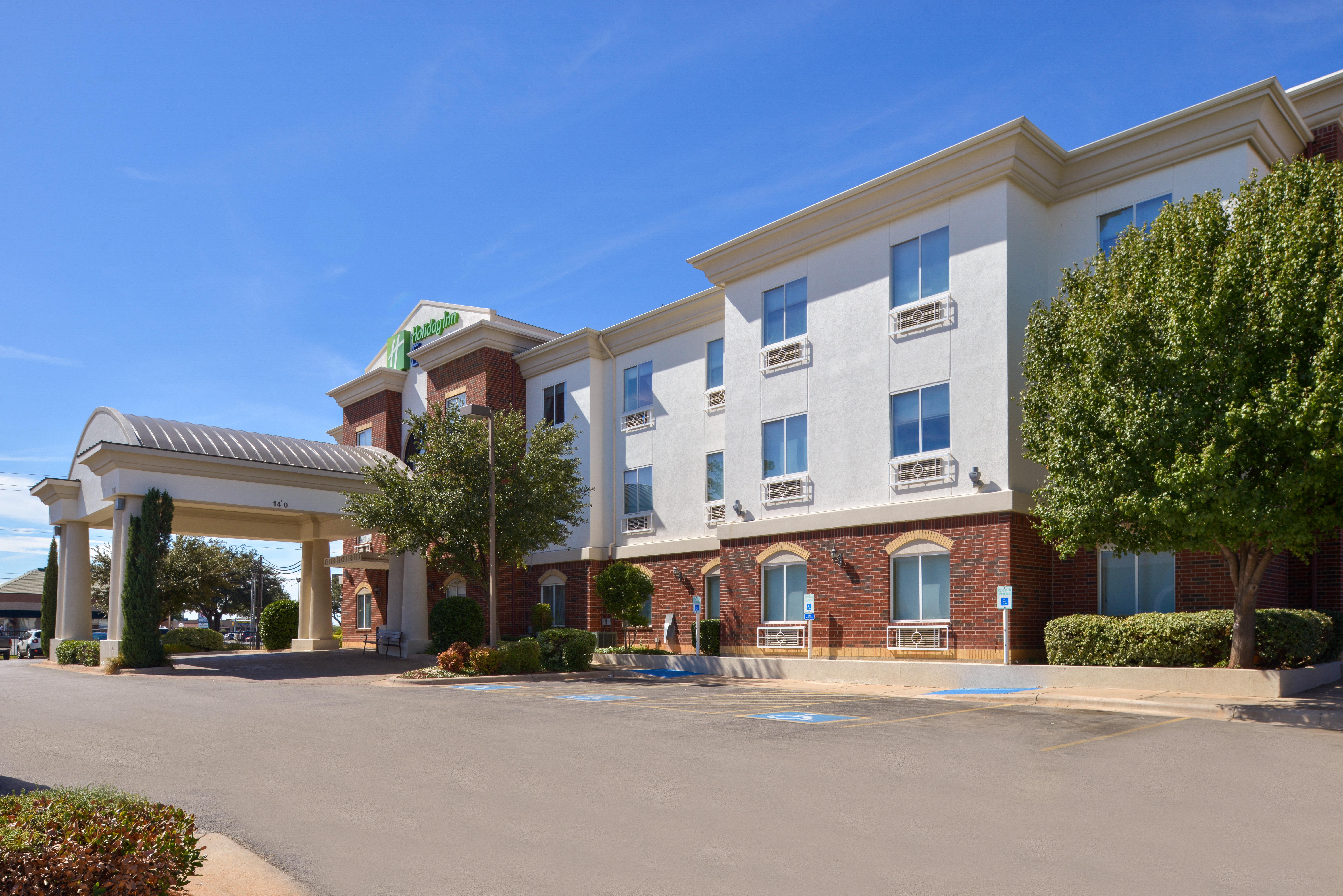 Holiday Inn Express Hotel & Suites Abilene Mall South By Ihg Exterior foto