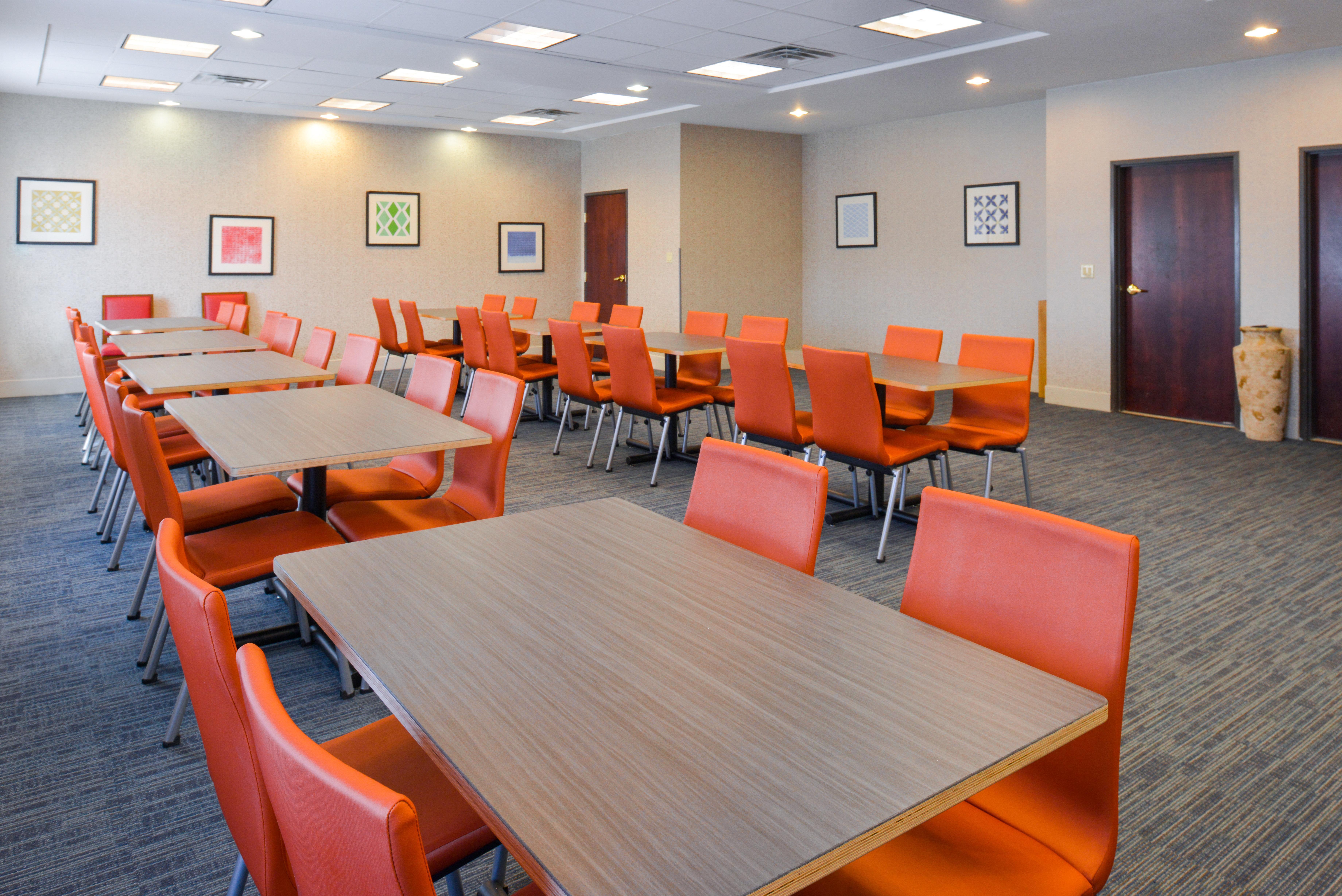 Holiday Inn Express Hotel & Suites Abilene Mall South By Ihg Exterior foto