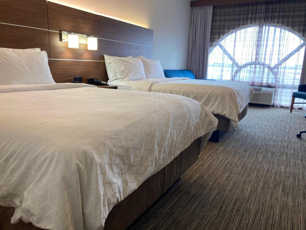 Holiday Inn Express Hotel & Suites Abilene Mall South By Ihg Exterior foto