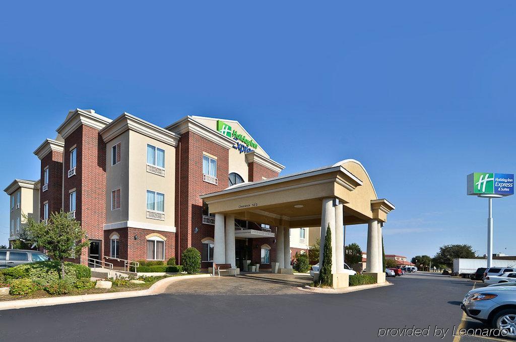 Holiday Inn Express Hotel & Suites Abilene Mall South By Ihg Exterior foto